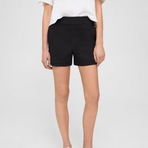 Theory good linen mini shorts woman’s size 4